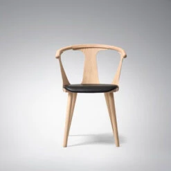 &tradition In Between Stoel Zwart Gebeitst Eiken, Zitkussen Fiord 191 -Meubelwinkel x886x886 tr 82010211 wit eiken zwart regina leer in between upholstery 600x600 1.jpg.pagespeed.ic .8HMfIeAjCJ