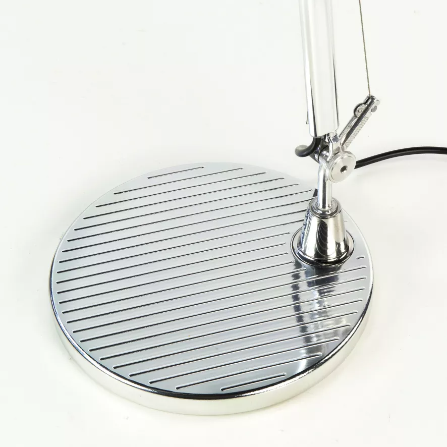 Artemide Tolomeo Midi Bureaulamp LED Met Voet 8 Artemide Tolomeo Midi Bureaulamp LED Met Voet - Afbeelding 6