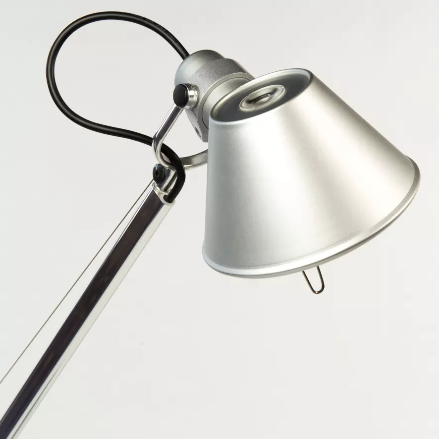 Artemide Tolomeo Midi Bureaulamp LED Met Voet 6 Artemide Tolomeo Midi Bureaulamp LED Met Voet - Afbeelding 4