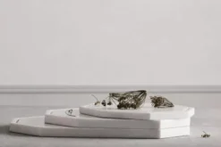 Bolia Octagon Dienblad Marmer Medium Zwart 14 Bolia Octagon Dienblad Marmer Medium Zwart -Meubelwinkel x886x886 bolia octagon dienblad marmer small.jpg.pagespeed.ic .4sP98to Rs