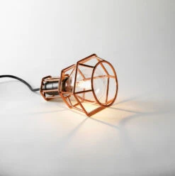 Design House Stockholm Work Hanglamp Zilver -Meubelwinkel x886x886 designhousestockholm work hanglamp koper sfeer1.jpg.pagespeed.ic .BmcadkR9pj