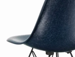 Vitra Eames DSW Fiberglass Stoel Essen Honing, Parchment -Meubelwinkel x886x886 eames fiberglass chair dsr stoel met verchroomd onderstel14.jpg.pagespeed.ic .vjs17lnVb7