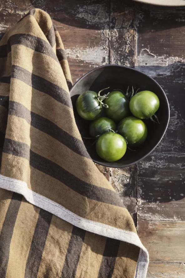 Ferm Living Flow Schaal Medium Ø14.5 Black 7 Ferm Living Flow Schaal Medium Ø14.5 Black - Afbeelding 5