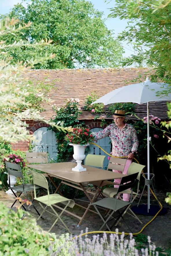 Fermob Caractère Tuintafel 128x90 Liquorice 14 Fermob Caractère Tuintafel 128x90 Liquorice - Afbeelding 12