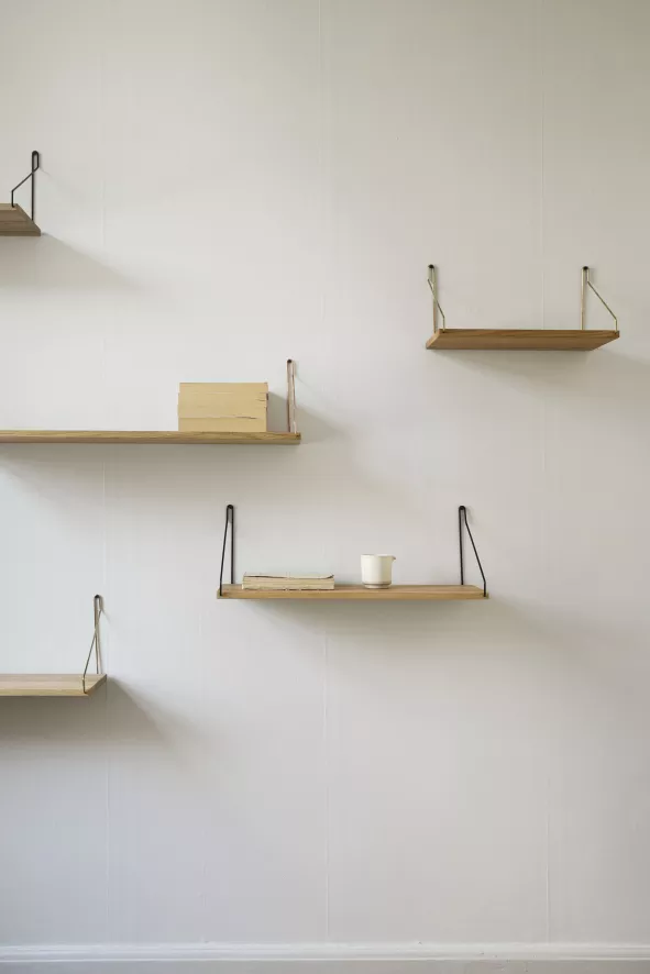 Frama Shelf Wandplank 40x20 Donker/messing 9 Frama Shelf Wandplank 40x20 Donker/messing - Afbeelding 7