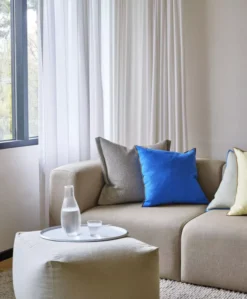 Hay Outline Kussen Persian Blue -Meubelwinkel x886x886 hay pouf poef2.jpg.pagespeed.ic .S0B av9 K1 1