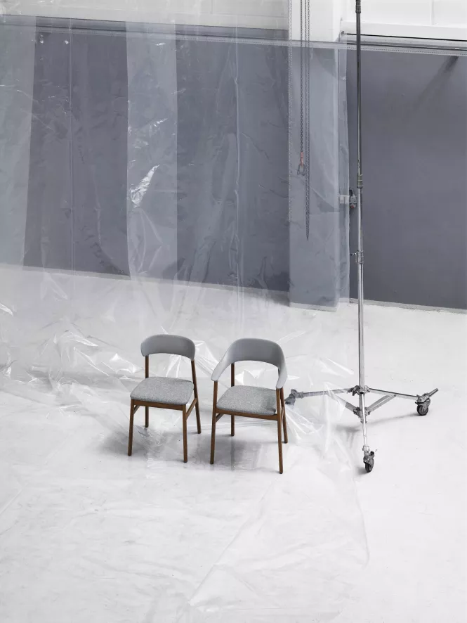 Normann Copenhagen Herit Armchair Oak Stoel Synergy Zand 18 Normann Copenhagen Herit Armchair Oak Stoel Synergy Zand - Afbeelding 16