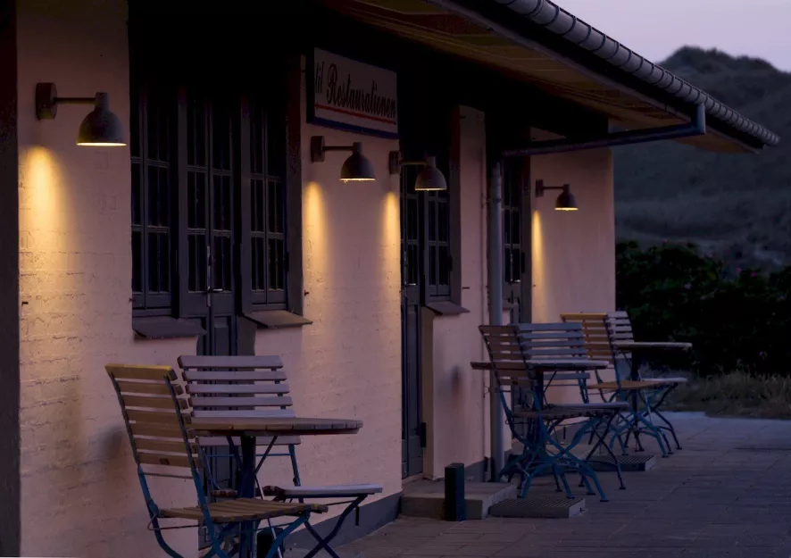 Louis Poulsen Toldbod 220 Wandlamp Zwart 7 Louis Poulsen Toldbod 220 Wandlamp Zwart - Afbeelding 5