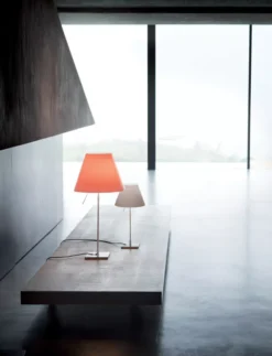 Luceplan Costanzina Tafellamp Met Schroefbevestiging Aluminium/Smart Yellow -Meubelwinkel x886x886 luceplan costanza tafellamp sfeer2.jpg.pagespeed.ic .MldJZbkYsr