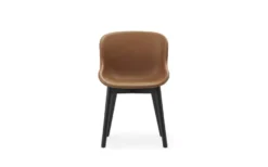 Normann Copenhagen Hyg Gestoffeerde Stoel Zwart Eiken Ultra Leather Brandy -Meubelwinkel x886x886 normann copenhagen hyg gestoffeerde stoel zwart eiken onderstel6.jpg.pagespeed.ic .nWSsAvXtvZ