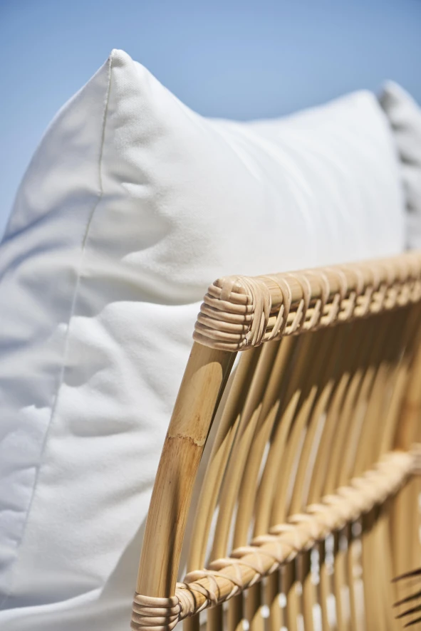 Sika Design Maggie 3-zits Loungebank Tempotest White + Pouf Ottoman 7 Sika Design Maggie 3-zits Loungebank Tempotest White + Pouf Ottoman - Afbeelding 5