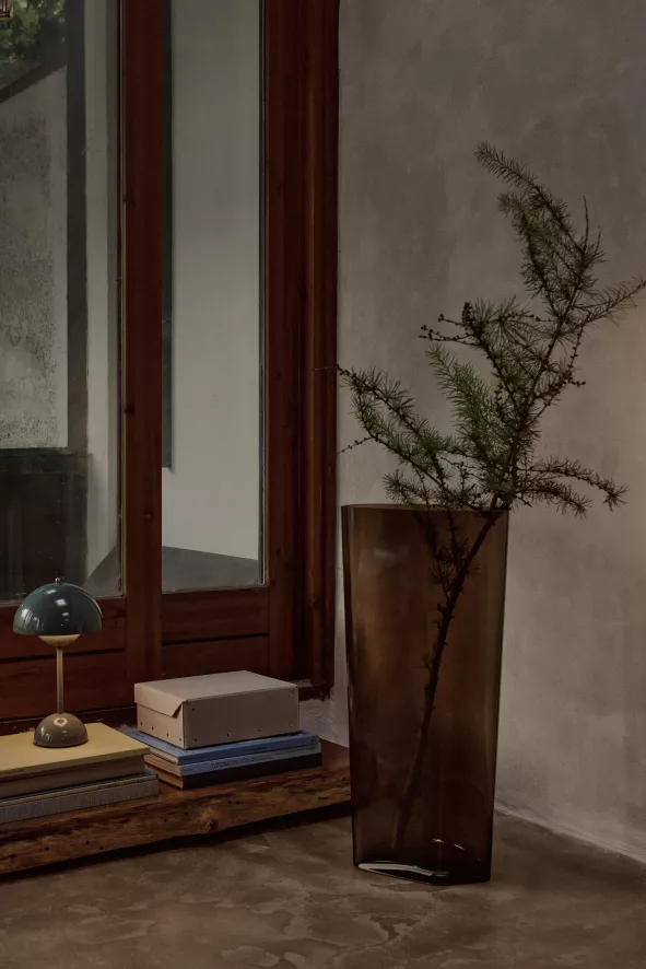 &tradition FlowerPot VP9 Tafellamp LED Oplaadbaar Messing 14 &tradition FlowerPot VP9 Tafellamp LED Oplaadbaar Messing - Afbeelding 12