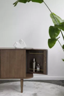 Umage Treasures 3 Dressoir Donker Eiken, Shadow 11 Umage Treasures 3 Dressoir Donker Eiken, Shadow -Meubelwinkel x886x886 umage treasures dressoir 3 donker eiken6.jpg.pagespeed.ic .4t BiSUmUW