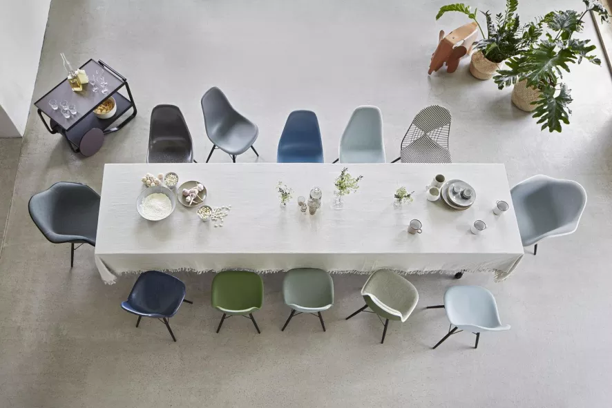 Vitra Eames DSW Stoel Zwart Esdoorn Onderstel, Diepzwart 9 Vitra Eames DSW Stoel Zwart Esdoorn Onderstel, Diepzwart - Afbeelding 7
