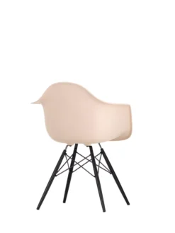 Vitra Eames DAW Stoel Zwart Esdoorn Onderstel, Zeeblauw 13 Vitra Eames DAW Stoel Zwart Esdoorn Onderstel, Zeeblauw -Meubelwinkel x886x886 vitra eames daw stoel met zwart esdoorn onderstel nieuwe kleuren16.jpg.pagespeed.ic .7sh0w5mlt7