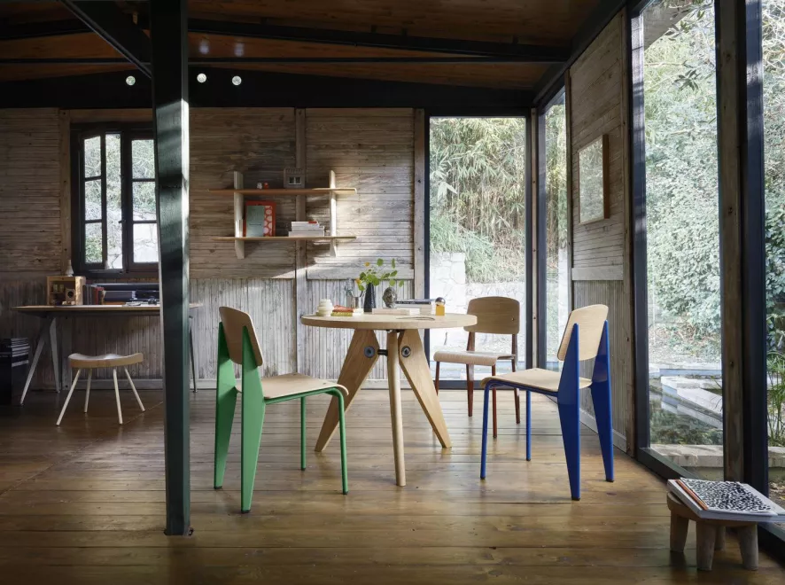 Vitra Rayonnage Mural Wandplank Naturel Eiken Japanese Red 5 Vitra Rayonnage Mural Wandplank Naturel Eiken Japanese Red - Afbeelding 3